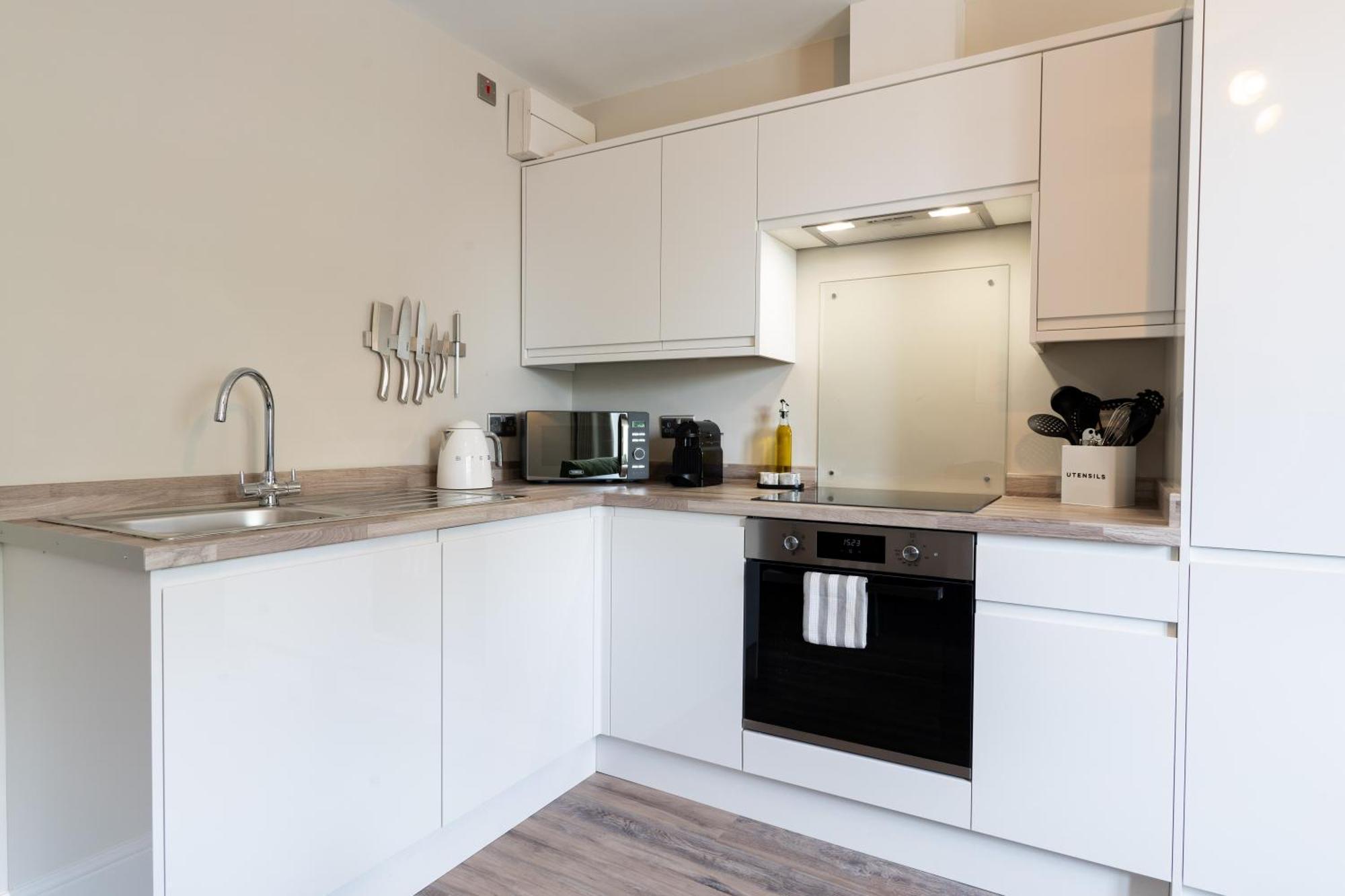 Wellington Place I Your Apartment Bristol Exterior photo